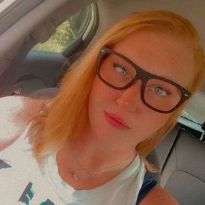 Meet your Posher, Kelli